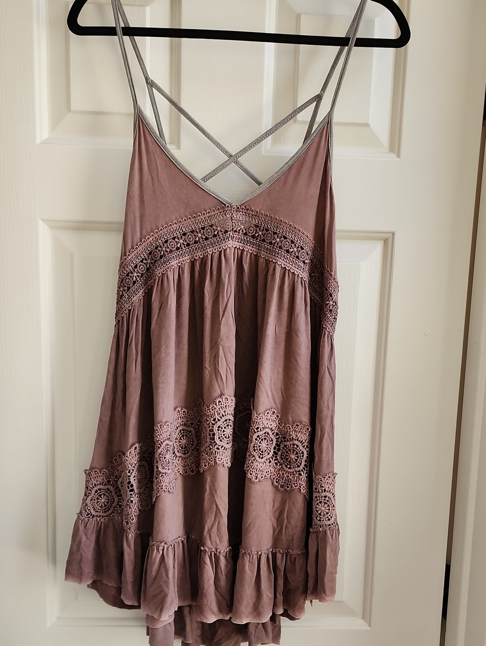 POL Mauve Lace-Trim Spaghetti Strap Dress